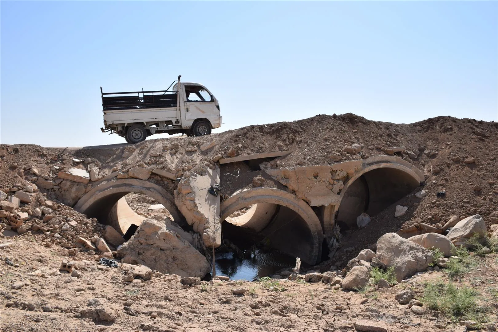 Pira di navbera taxên Hesekê de bi helweşîne re rû bi rû maye