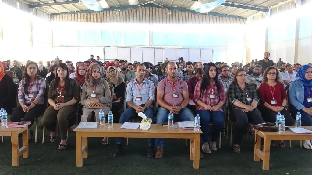 Konferansa mamosteyan dest pê kir