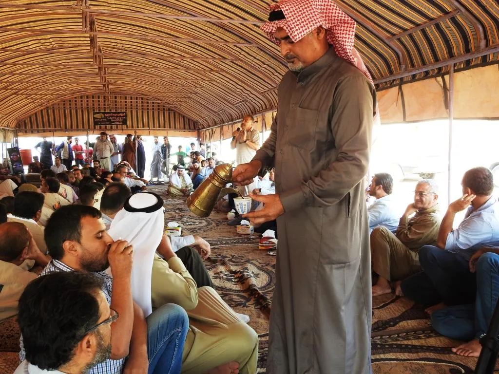 Li Reqayê ji bo başkirina xizmetguzariyê civînek hate lidarxistin