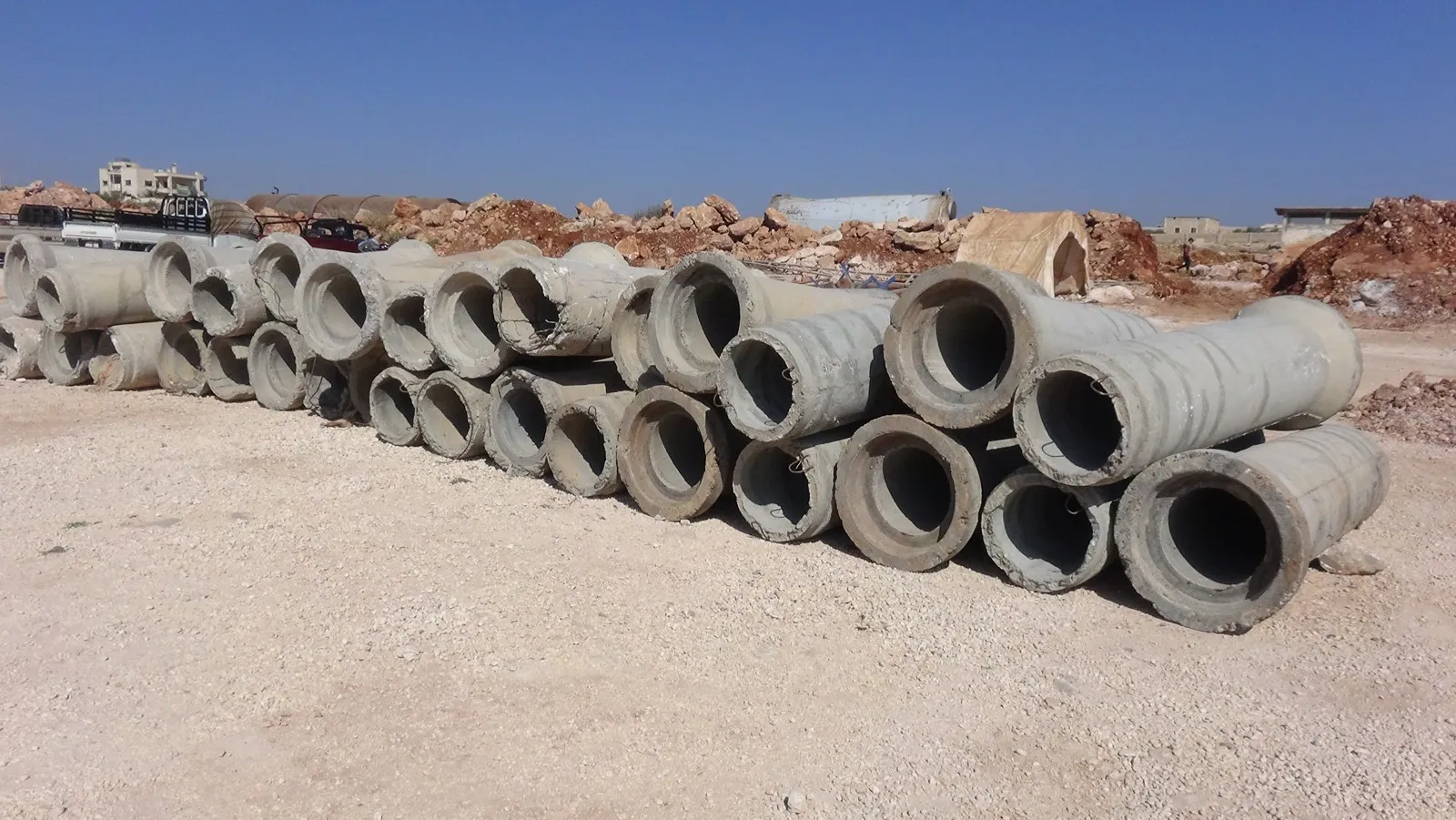 Şêniyên Efrînê xwe ji demsaleke din a berxwedanê re amade dikin