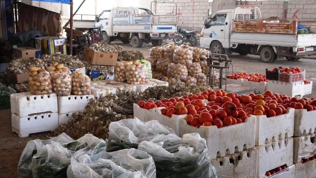 Tevgereke xurt li sûka El-Hal a Reqayê heye