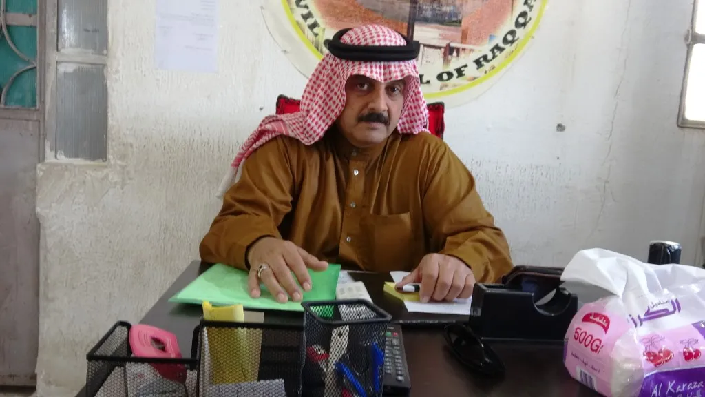 Gelo çima hejmara koçber û penaberên kampa Eyn Îsa wekî xwe maye?