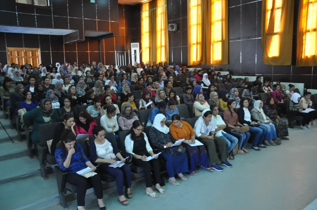 Jinên herêma Firatê zagonên xwe nîqaş dikin