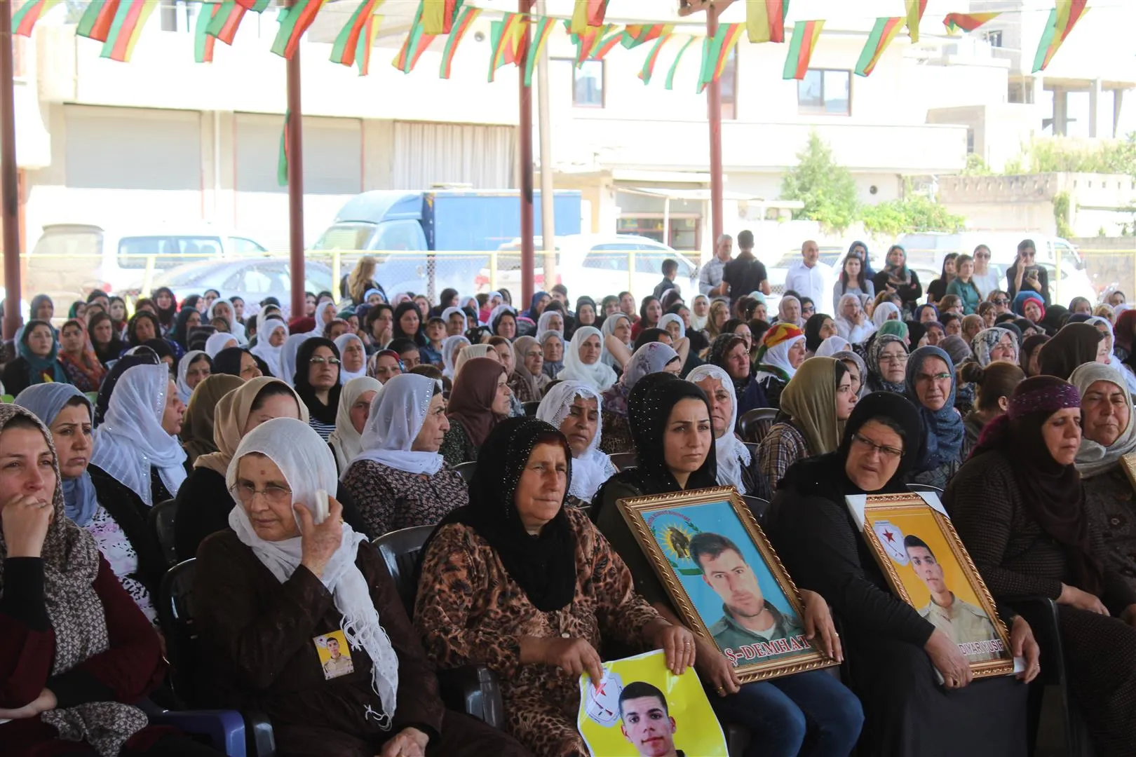Welatiyên Dêrik û Girkê Legê sersaxiya malbata şehîd diyar xwestin