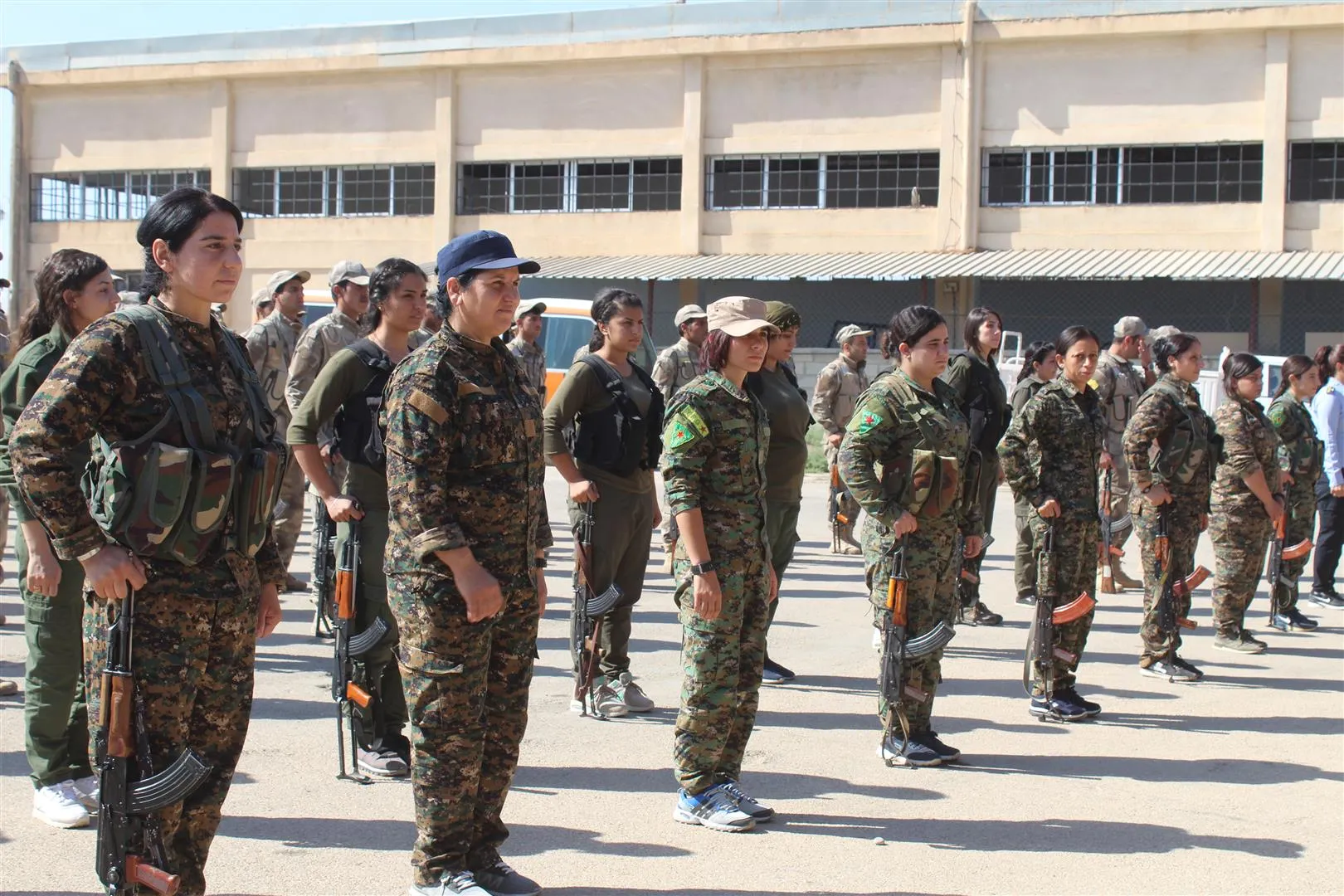 Welatiyên Dêrik û Girkê Legê sersaxiya malbata şehîd diyar xwestin