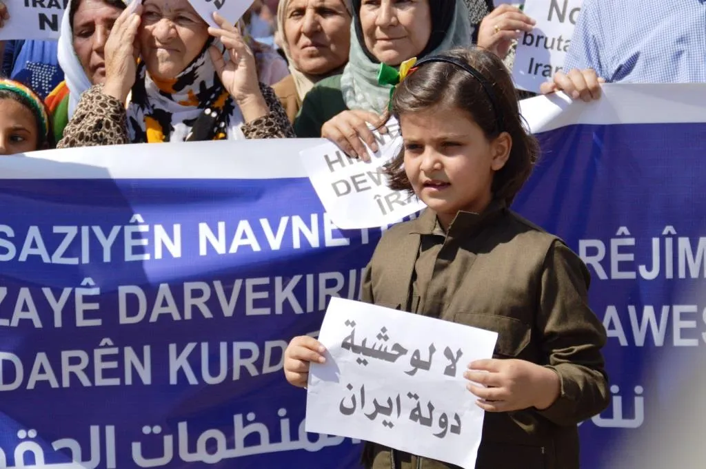 Ji welatiyên Qamişlo banga xwedîderketina li Ramîn Penahî