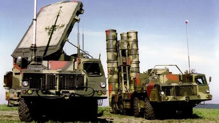 Rûsya: S-300 li Sûriyeyê ne li dijî hevkara me Îsraîlê ne
