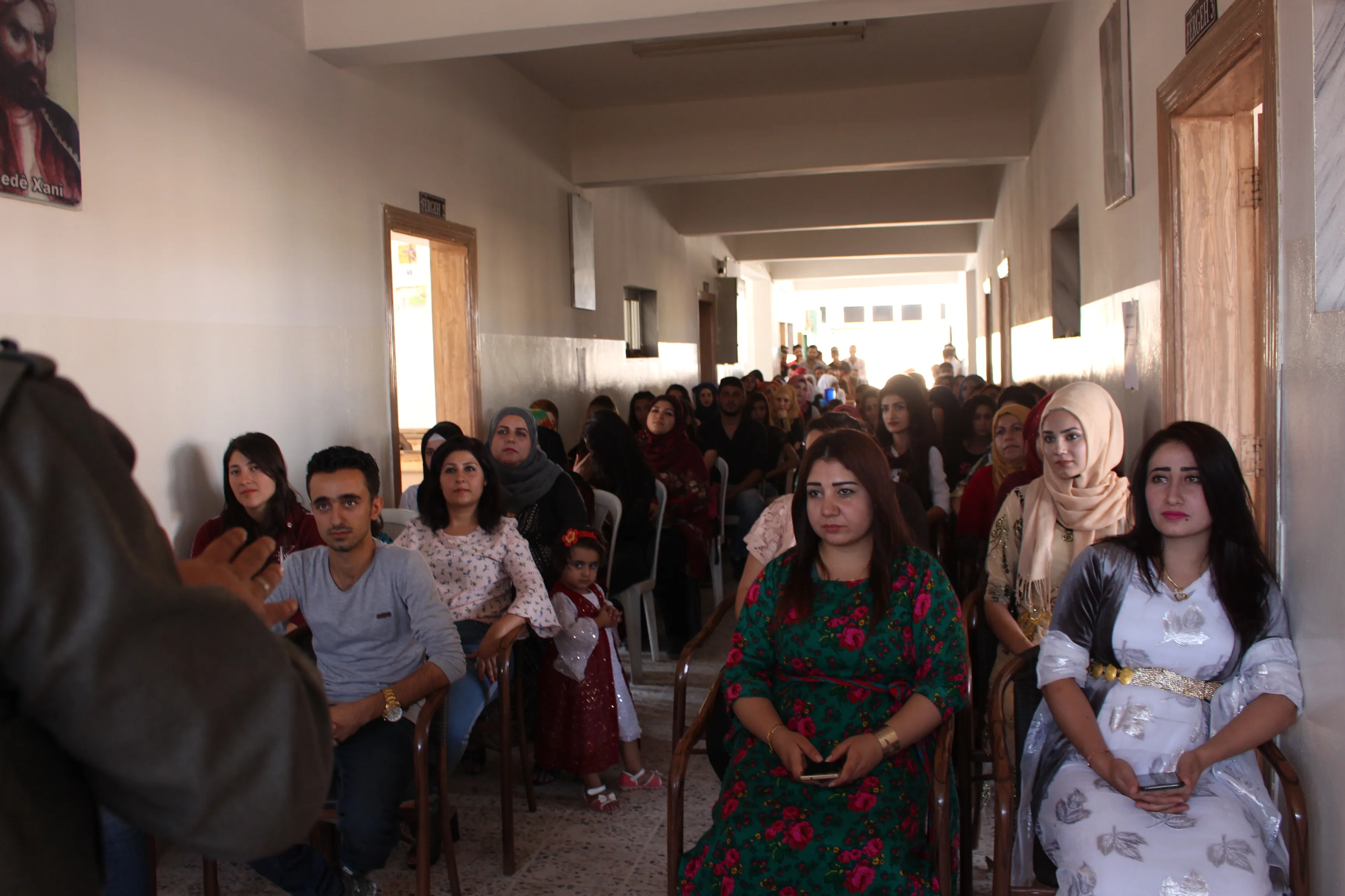 Mamosteyên asta navîn perwerdeya xwe bi dawî kir