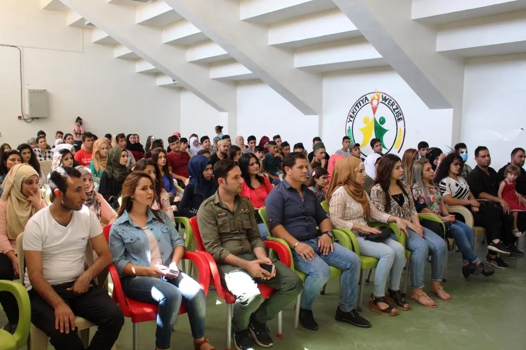 Dewreya sêyemîn a pîşeyî ya ciwanan bi dawî bû