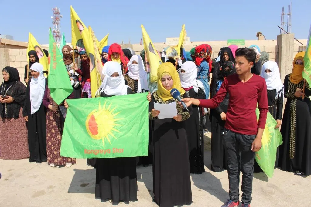 Jinên li Til Hemîsê li dijî tecrîdê daxuyanî dan