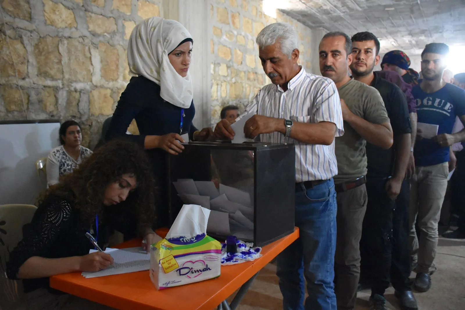 Herêma Efrîn sazûmaniya rêveberiya xweser ji nû ve saz dike 