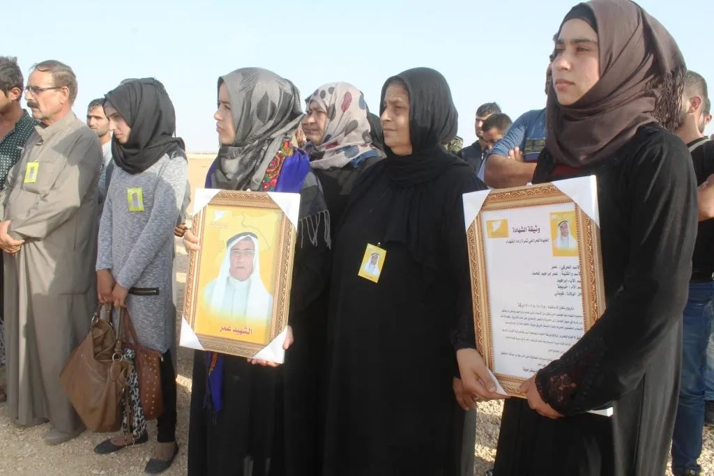 Şêniyên Reqayê bi merasîmekê cenazeyê Umer veşartin