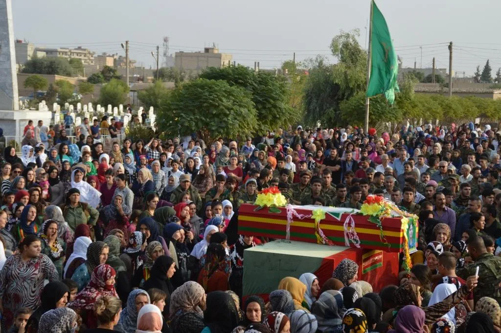 ‘Şehîd Berfîn hêza jin a li hemberî koletiyê îsbat kir‘