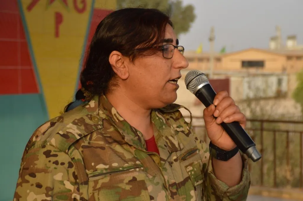 ‘Şehîd Berfîn hêza jin a li hemberî koletiyê îsbat kir‘