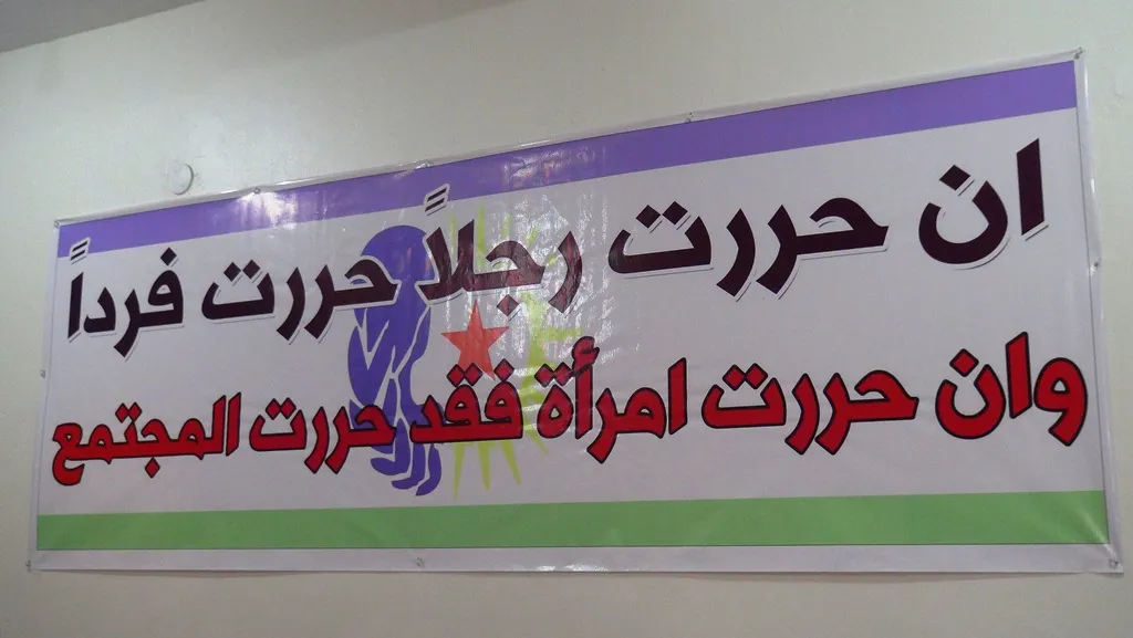 Jinên ciwan ên herêma Tebqayê navenda xwe vekirin.