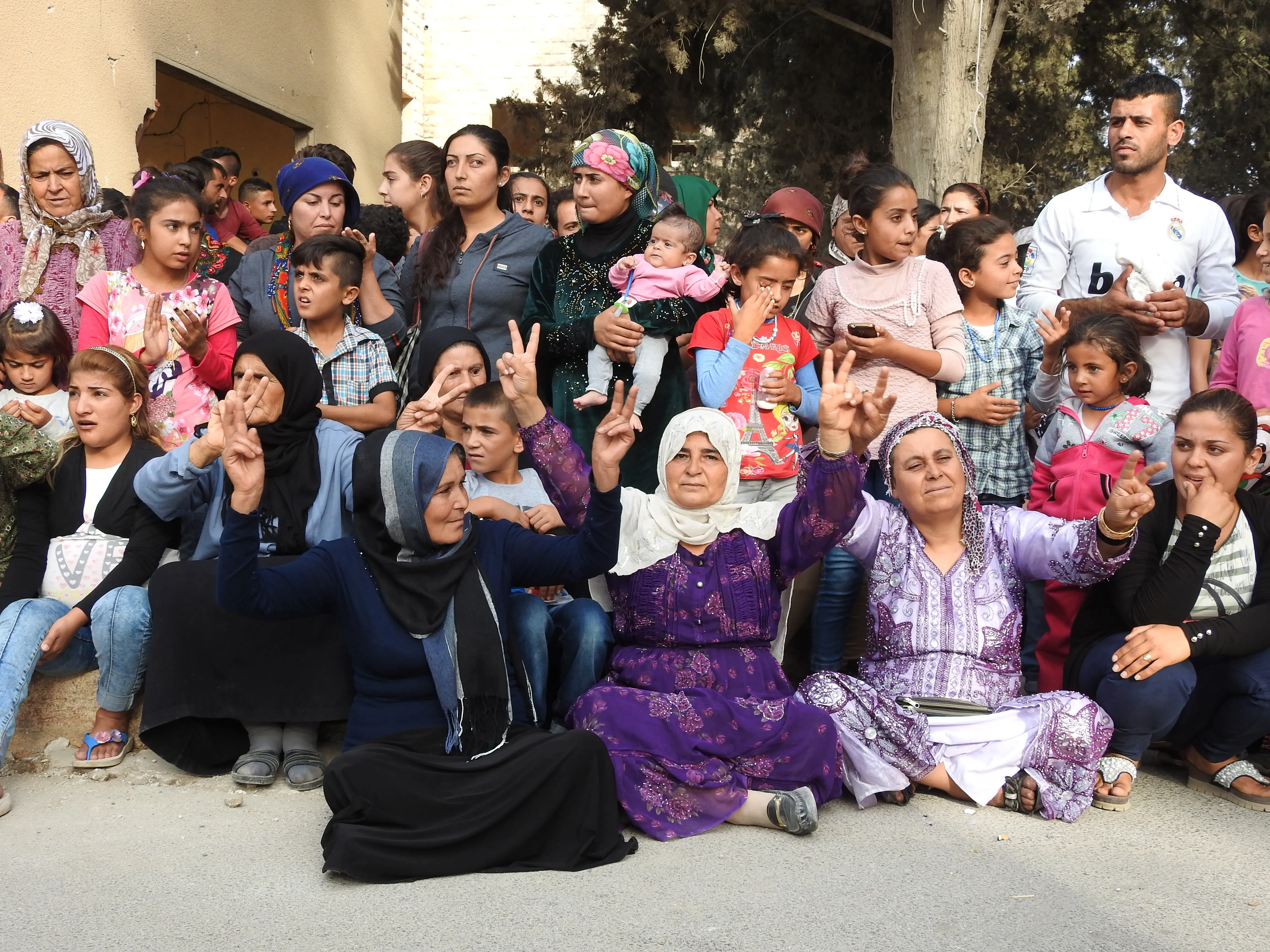 Çalakiyên hunerî yên ji bo piştgiriya pêngava rizgarkirina Efrînê didomin