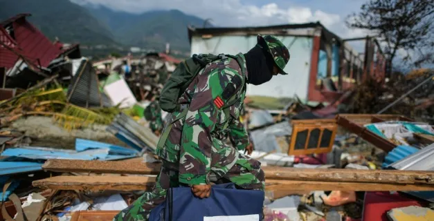 Li Endonezya zêdeyî 1700 kes mirin û 5 hezar jî  windayî ne