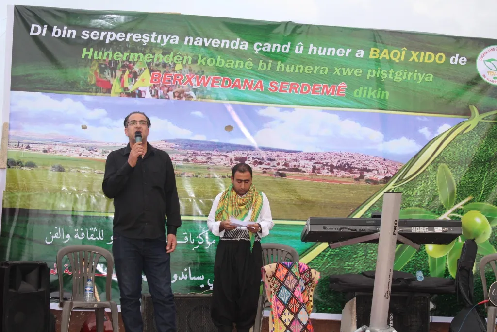 Hunermendên Kobanê piştgirî dan Berxwedana Serdemê