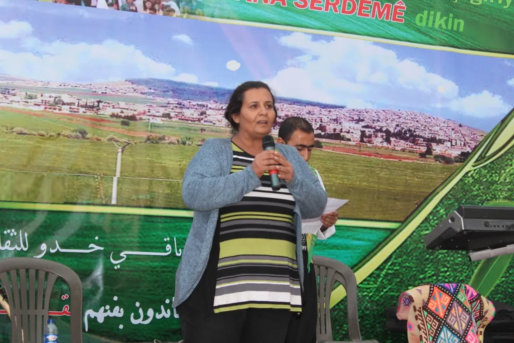 Hunermendên Kobanê piştgirî dan Berxwedana Serdemê