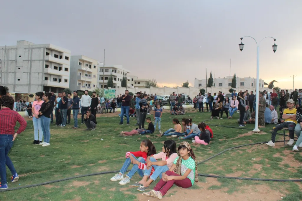 Hunermendên Kobanê piştgirî dan Berxwedana Serdemê