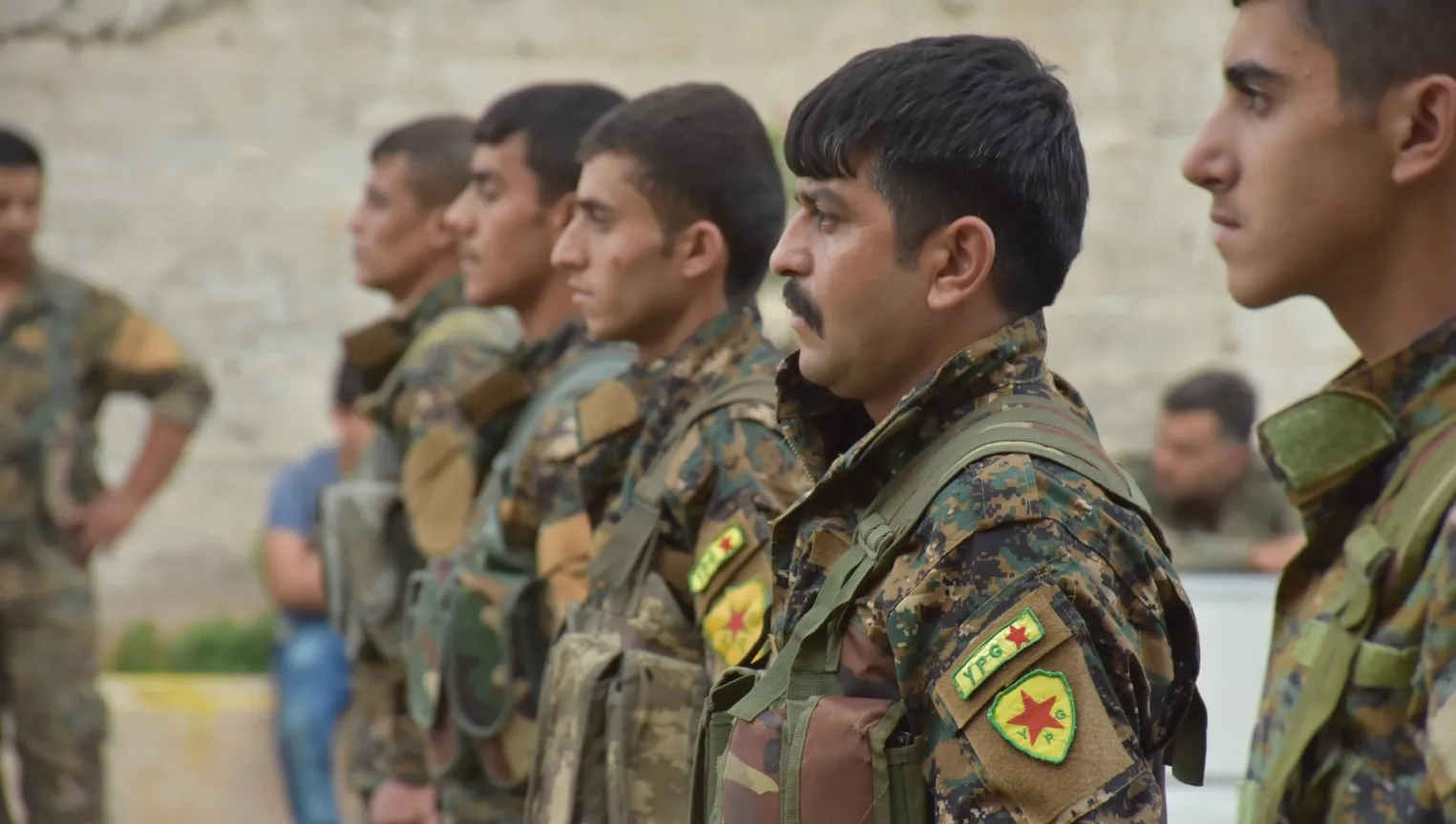 Li Helebê dewreyeke nû ya şervanên YPG`ê bi dawî bû       