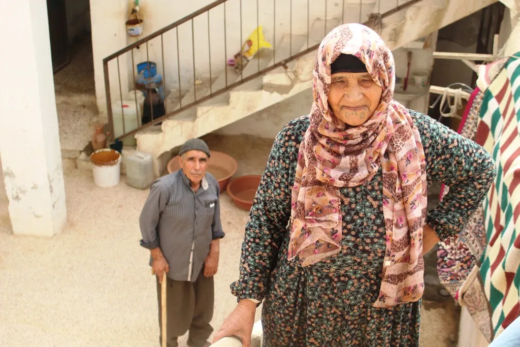 Li Kobanê maleke dîrokî û tê de kal û pîrek