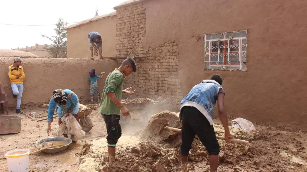 Gundiyên herêma Cizîrê xaniyên xwe diseyînin