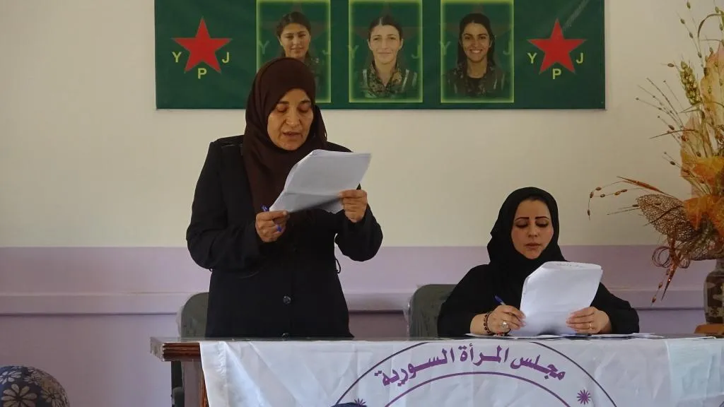 Li Reqayê Meclisa Jinên Sûriyeyê hate danasîn