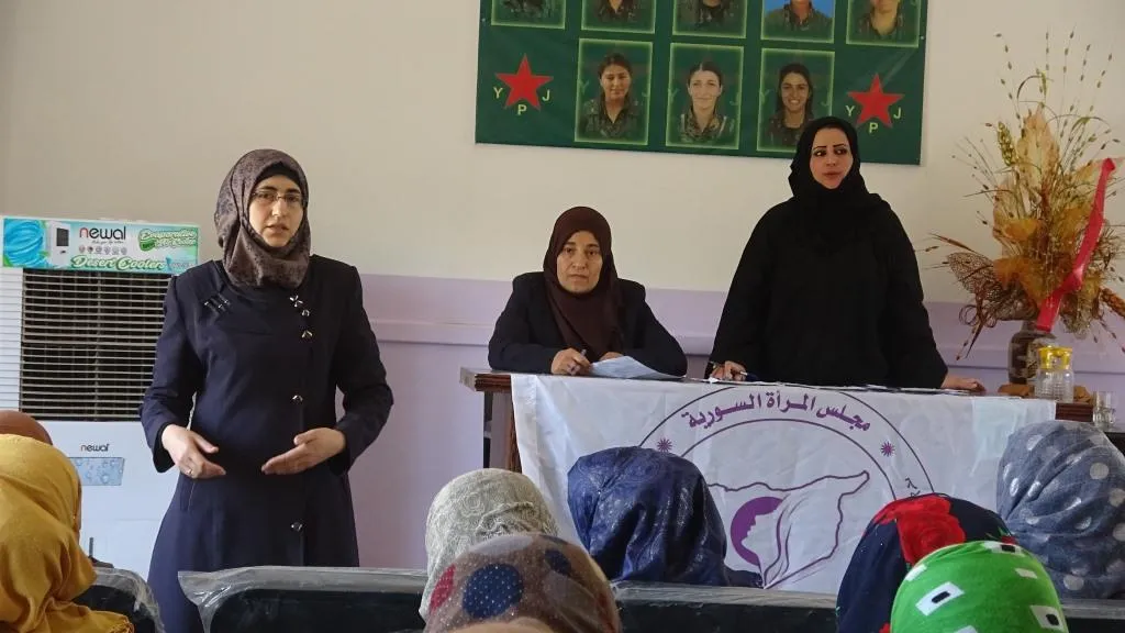 Li Reqayê Meclisa Jinên Sûriyeyê hate danasîn