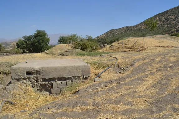 Îranê jî çav li DAIŞ û Tirkiyeyê kir; şûnwarên Kurdan ên li Rojhilat hildiweşînin