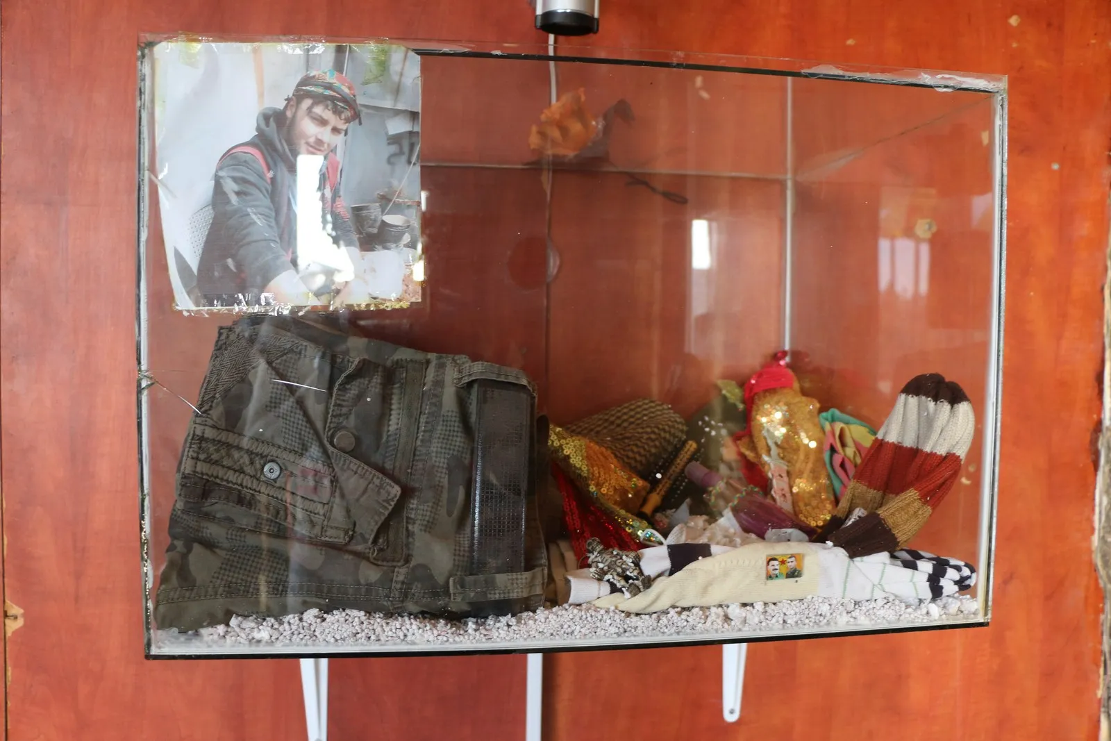 Parka Rêber Apo bûye şahidê berxwedana Şêxmeqsûdê