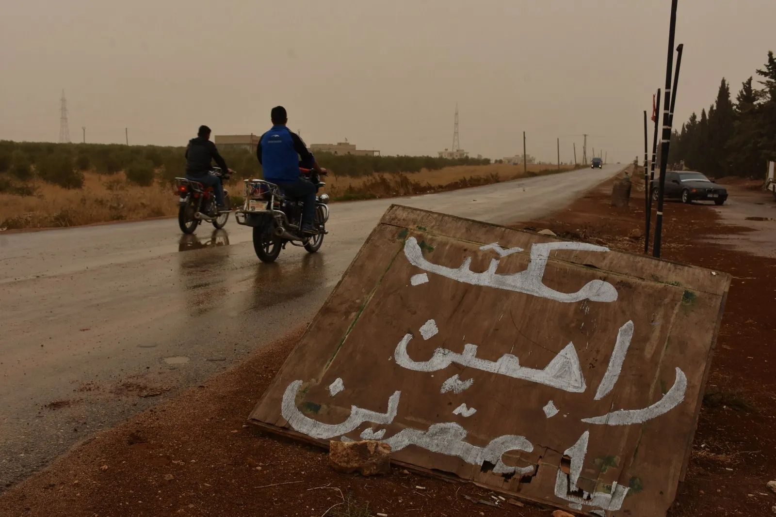Hêvî û baweriya Efrîniyan ji bo vegera warê xwe her zindî ye