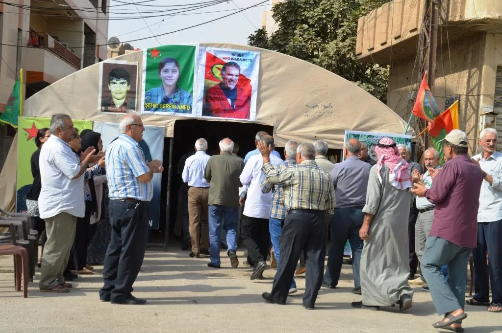 'Keça Qeredaxê heta dilopa xwîna xwe ya dawî li dijî DAIŞ'ê li ber xwe da'