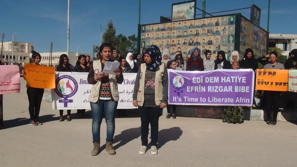 Weqfa Jina Azad bang li jinên cîhanê kir ku ji bo jinên Efrînê serî hildin