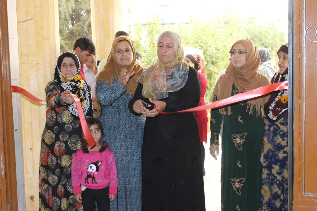 Di her wêneyekî de çîrokeke berxwedan û têkoşînê
