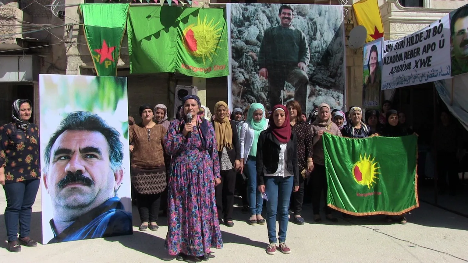 Çalakiyên ji bo azadiya Ocalan li Helebê didomin