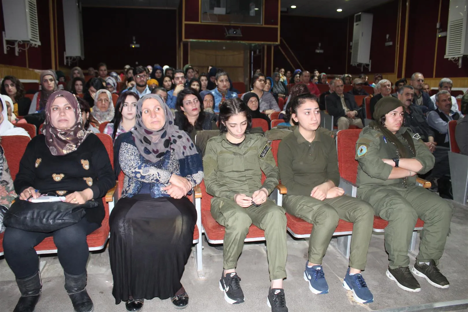 ‘Şehîd Bêrîtan rêgezên lehengiyê di rihê me de çandin’