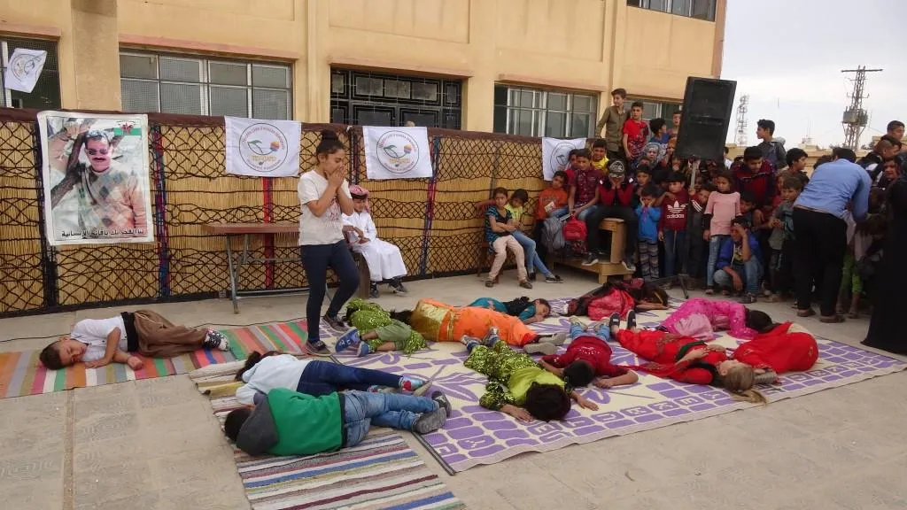 'Bi hev re ji bo hezkirina çand û perwerdeyê di hişê zarokan de biçînin'