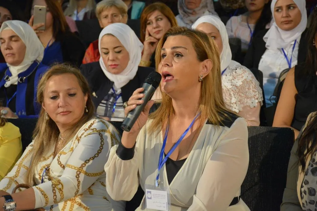Komxebata çalakvan û hiqûqnasên jin ên Sûriyeyê li Kobanê didome