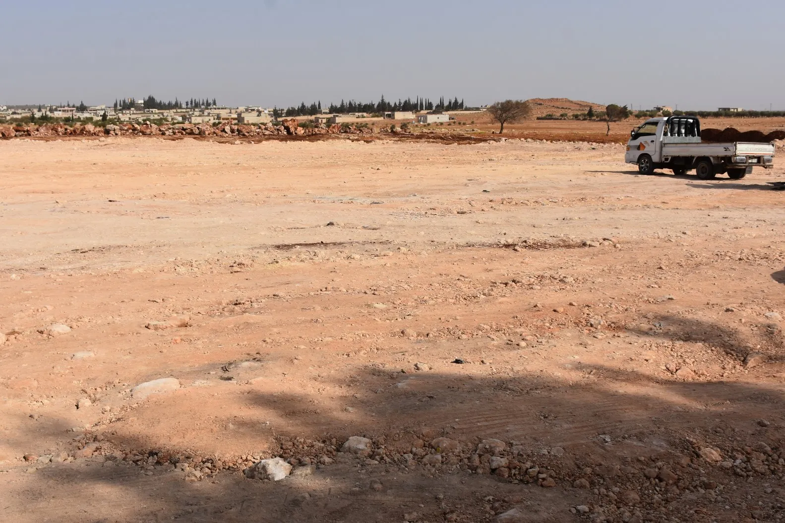 Ji bo şêniyên Efrînê amadekariyên vekirina kampeke nû tên kirin
