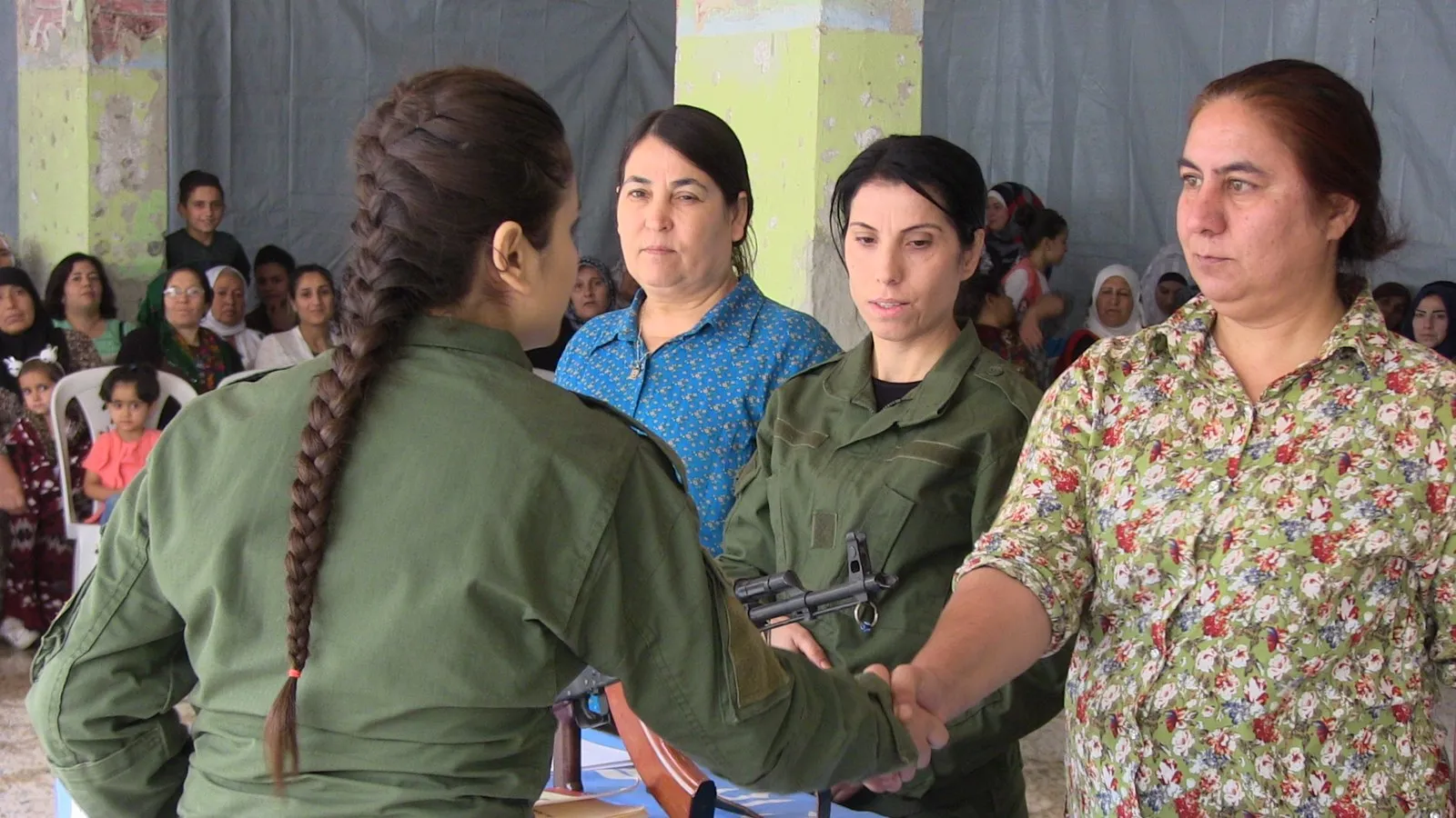Akademiya Şehîdên Asayîşa Helebê dewreyeke nû bi dawî kir