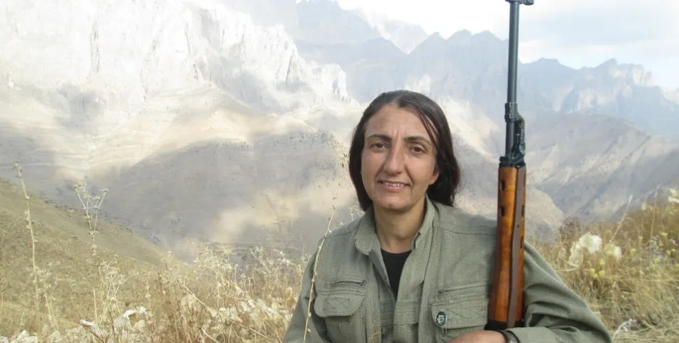 YJA STAR`ê şehîd Medya û Akîf bibîr anî 