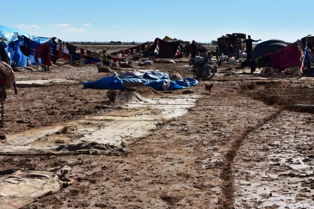 Koçberên Kampa Ebû Xeşeb ji ber lehiyê bê zar in