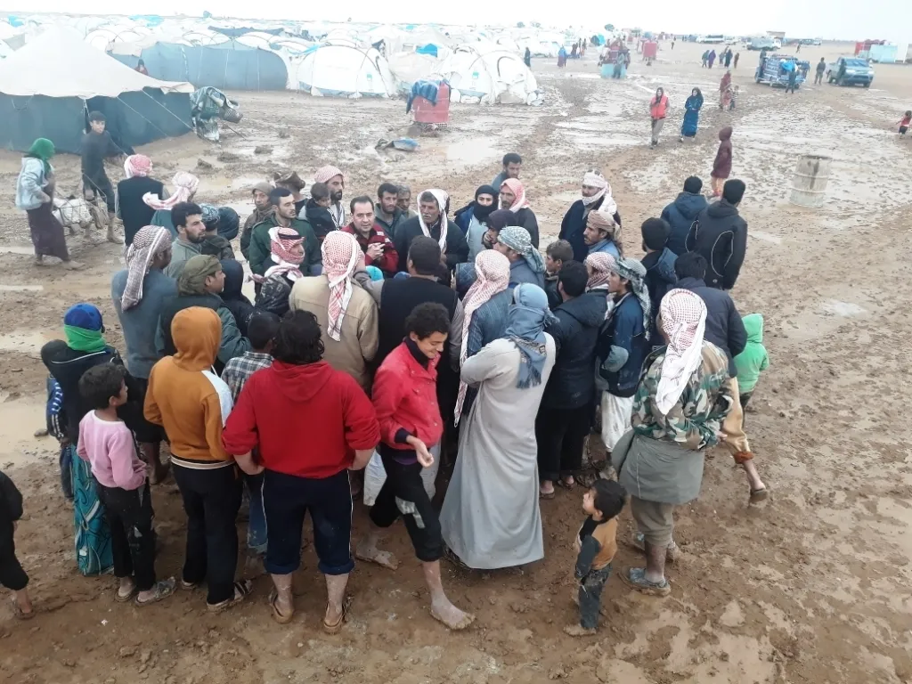 Koçberên Kampa Ebû Xeşeb ji ber lehiyê bê zar in