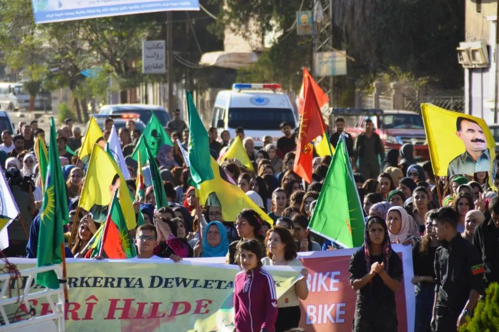 Ciwanên Cizîrê li dijî dagirkeriya Tirkiyê li qadan bûn