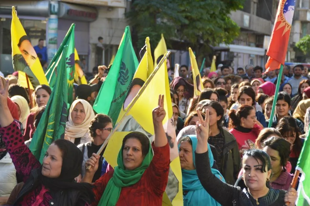 Ciwanên Cizîrê li dijî dagirkeriya Tirkiyê li qadan bûn