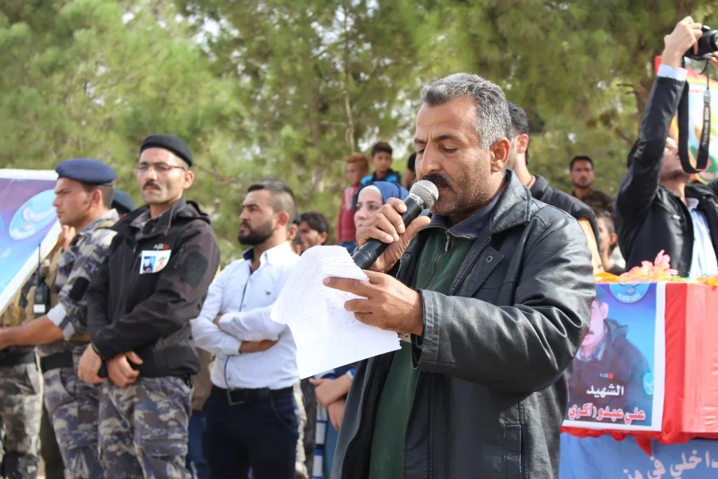Şêniyên Minbicê bi merasîmeke bi heybet du şehîd oxir kirin