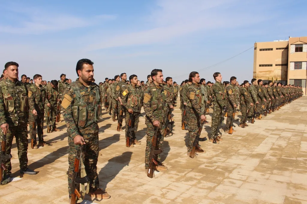 Dewreya perwerdeyê ya 3 focên QSD‘ê bi dawî bû