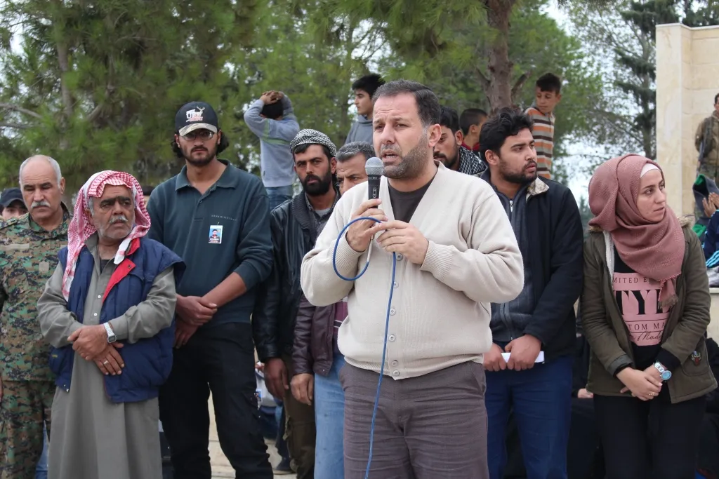 Cenazeyê Ebdulhemîd El-Letfo li Minbicê hat veşartin