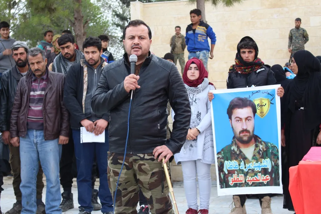 Cenazeyê Ebdulhemîd El-Letfo li Minbicê hat veşartin